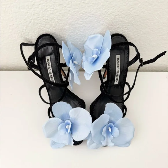 Reworked Manolo Blahnik orchid heels - Picture 1 of 6